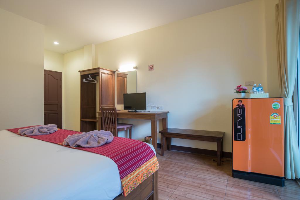 Riverside House Hotel Chiang Mai Extérieur photo