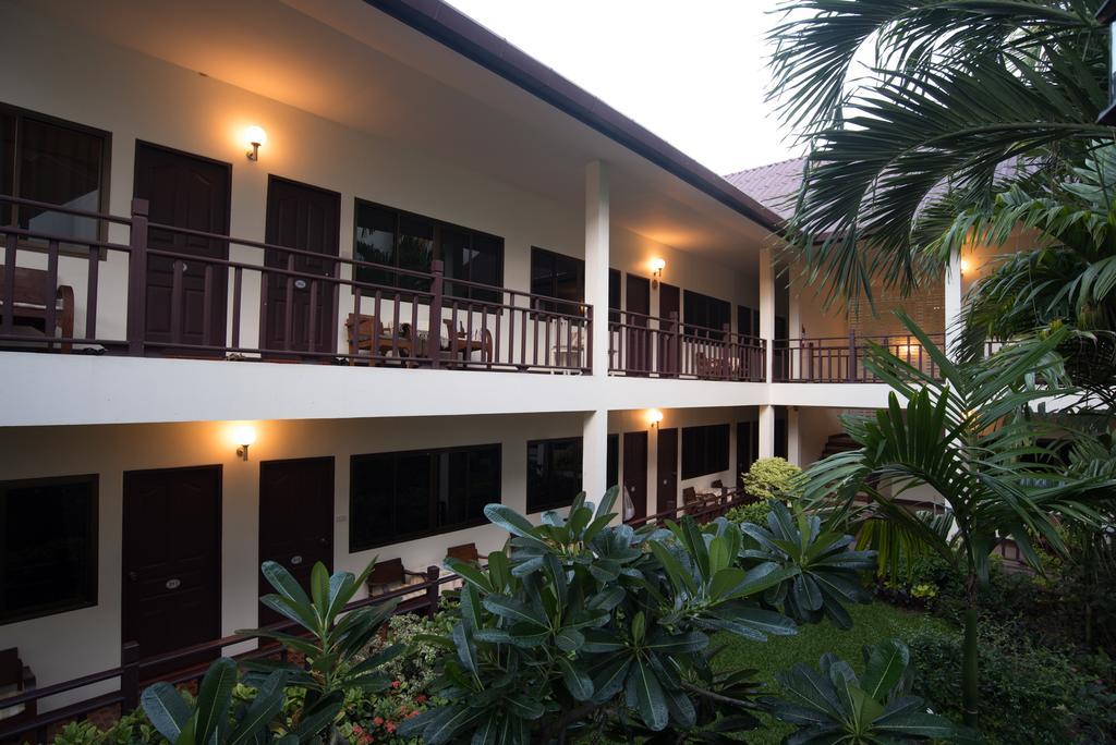 Riverside House Hotel Chiang Mai Extérieur photo