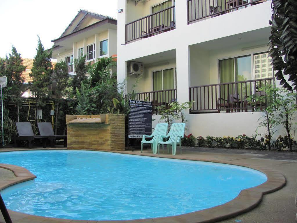 Riverside House Hotel Chiang Mai Extérieur photo